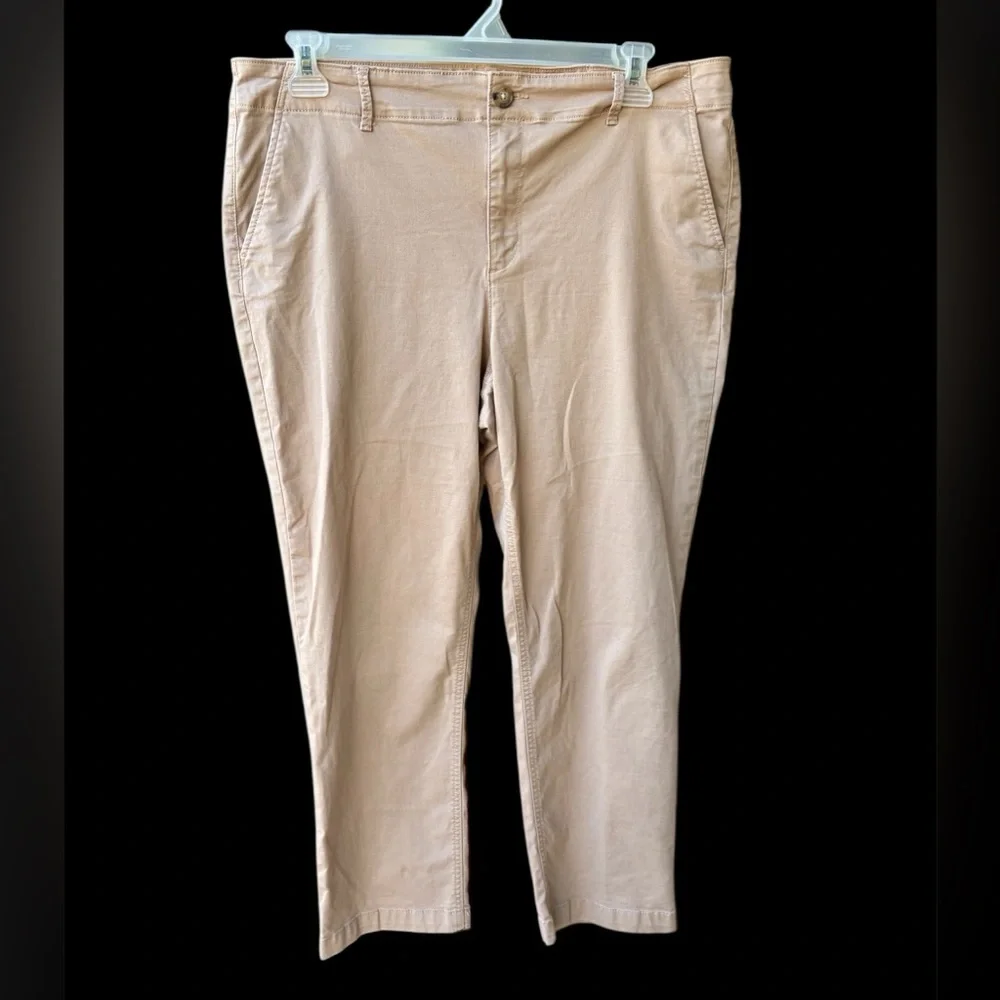 LOFT Monroe Slim Khaki Pants Size 16 Business Casual - Picture 1 of 5